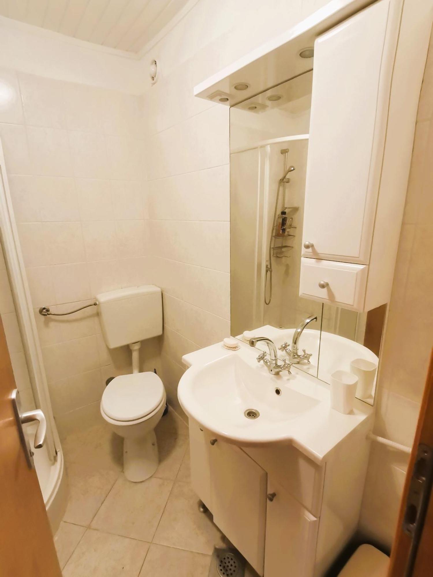Charming Traditional Townhouse - Holiday Home Kata 耶泽拉 外观 照片